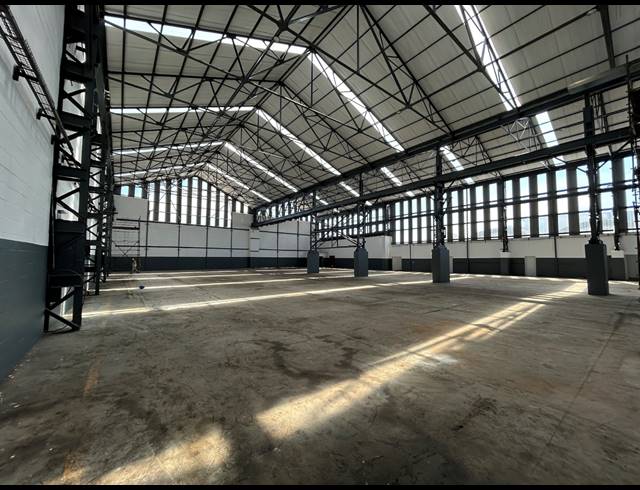 7,255M² WAREHOUSE TO LET IN EPPING INDUSTRIAL